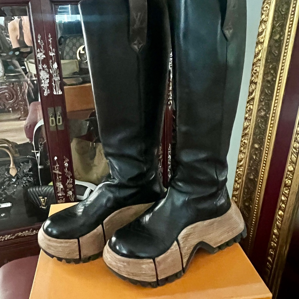 Louis Vuitton Tall Zoom Platform Boots